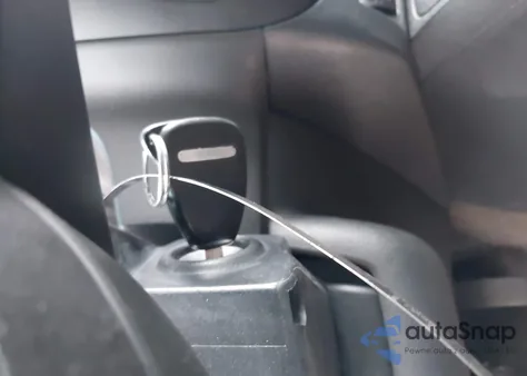 2016 Jeep Patriot High Altitude Edition z USA, uszkodzony, nr VIN 1C4NJPFAXGD727161